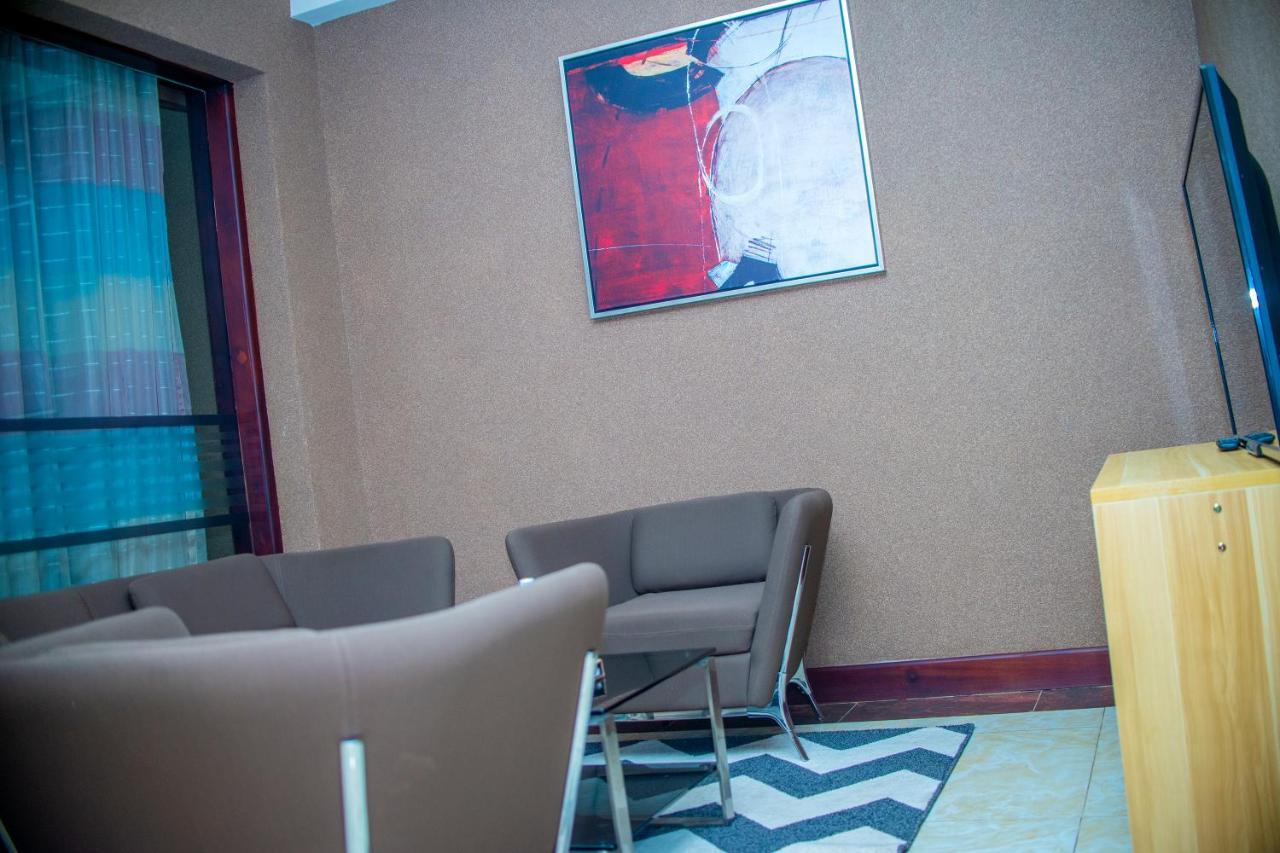 Hera Hotel Кампала Екстер'єр фото
