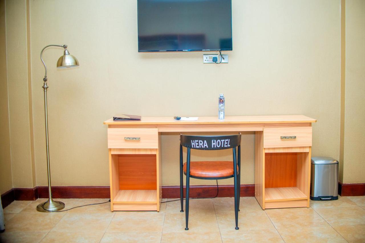 Hera Hotel Кампала Екстер'єр фото